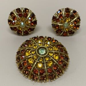 Vintage Gold Tone Amber, Orange & Yellow Rhinestone Brooch and Clip Earring Set